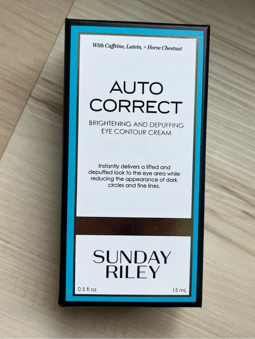 Sunday Riley autoCorrect brightening and depuffing eye contour cream